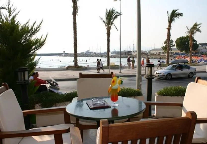 Ozcelik Hotel Kusadasi Turkey