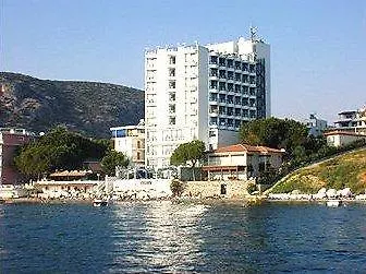 Ozcelik Hotel Kusadasi